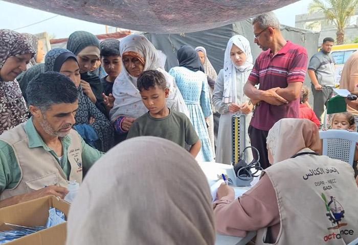 Members of DSPR-MECC offer medical aid in Gaza