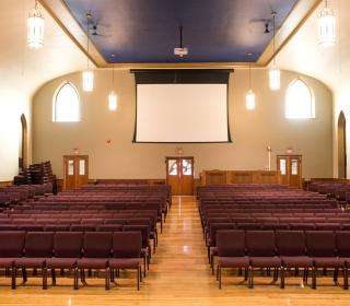 A picture of the renovated sanctuary at St. Paul's United Church Orillia.