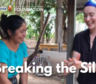 Indigenous volunteer meeting with Guatemalan community leader