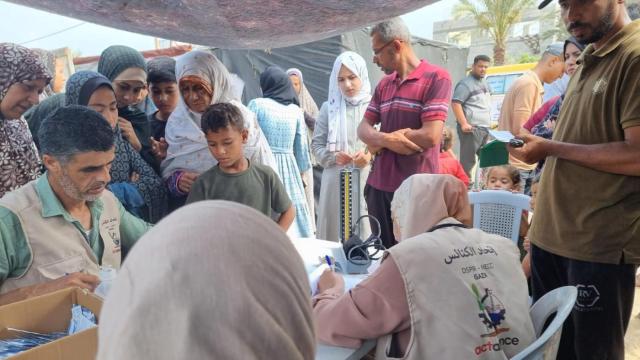Members of DSPR-MECC offer medical aid in Gaza