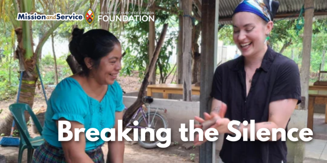 Indigenous volunteer meeting with Guatemalan community leader