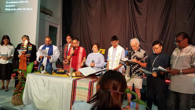 Worship leaders at Amplify 16 event in Jakarta to bring together LGBTIQ people of faith.